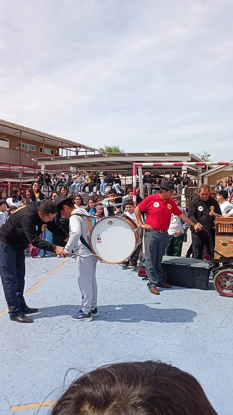 PRESENTACIÓN CULTURAL CHINCHINEROS Y ORGANILLEROS